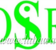 Instruktor w siłowni zaprasza Instruktor w siłowni zaprasza