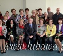 Spotkanie z emerytowanymi nauczycielami stało się miłą tradycją Spotkanie z emerytowanymi nauczycielami stało się miłą tradycją