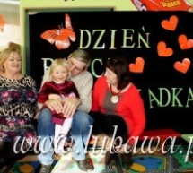 „Babciu i Dziadku coś Wam dam!” Małe Misie podziękowały dziadkom „Babciu i Dziadku coś Wam dam!” Małe Misie podziękowały dziadkom