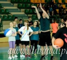 Ferie z koszykówką w Gimnazjum Ferie z koszykówką w Gimnazjum