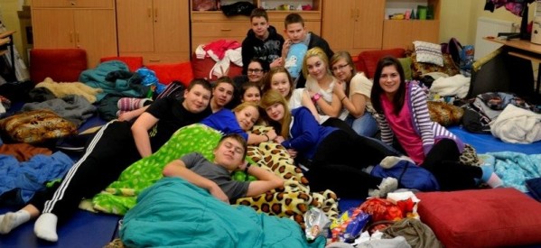 Całą noc otoczeni magią kina… Całą noc otoczeni magią kina…