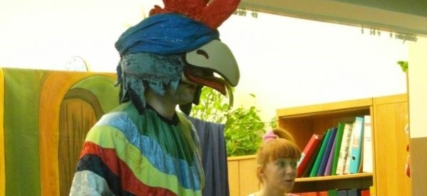 Goście ze Studia Małych Form Teatralnych, Scenografii i Reżyserii z Krakowa w Środowiskowym Domu Samopomocy w Lubawie Goście ze Studia Małych Form Teatralnych, Scenografii i Reżyserii z Krakowa w Środowiskowym Domu Samopomocy w Lubawie