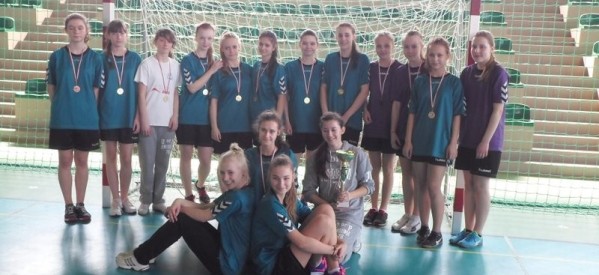 I Wiosenny Turniej Piłki Ręcznej Dziewcząt o Puchar Dyrektora ZS Nr1 w Iłowie – Osadzie I Wiosenny Turniej Piłki Ręcznej Dziewcząt o Puchar Dyrektora ZS Nr1 w Iłowie – Osadzie