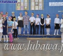 Dzień Matki w Szkole Podstawowej Dzień Matki w Szkole Podstawowej