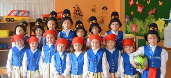 PRZEDSZKOLACY UCZESTNICZYLI W PROJEKCIE EDUKACYJNYM PT.: „POZNAJEMY NASZE MIASTO LUBAWA” PRZEDSZKOLACY UCZESTNICZYLI W PROJEKCIE EDUKACYJNYM PT.: „POZNAJEMY NASZE MIASTO LUBAWA”