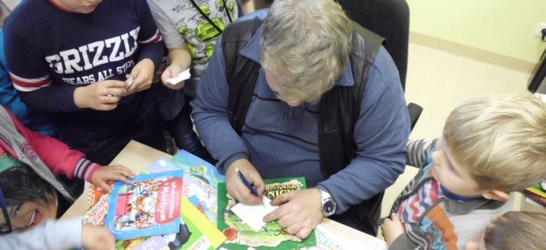 Autorskie spotkanie przedszkolaków z Wiesławem Drabikiem Autorskie spotkanie przedszkolaków z Wiesławem Drabikiem