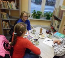 Książka „Cukiernia pod Pierożkiem z Wiśniami” tematem dyskusji DKK dla dzieci Książka „Cukiernia pod Pierożkiem z Wiśniami” tematem dyskusji DKK dla dzieci