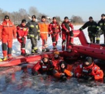 Strażacy poszerzają swoją wiedzę Strażacy poszerzają swoją wiedzę