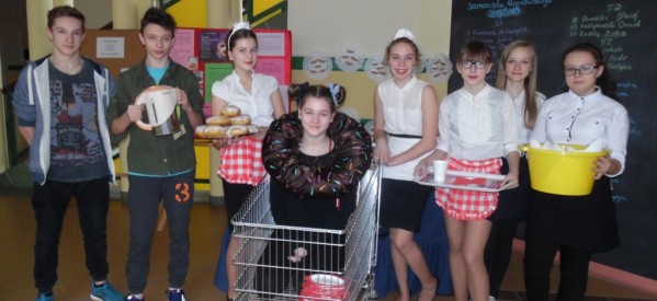 Tłusty Czwartek w Gimnazjum Tłusty Czwartek w Gimnazjum