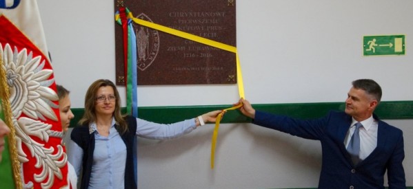 Odsłonięcie tablicy upamiętniającej Biskupa Chrystiana Odsłonięcie tablicy upamiętniającej Biskupa Chrystiana