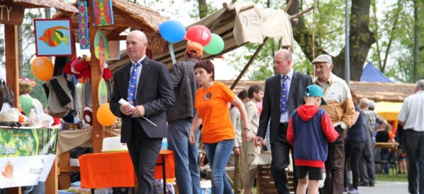 Scena Cittaslow i stoiska promocyjne miast Scena Cittaslow i stoiska promocyjne miast