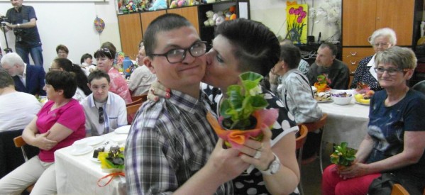 Dzień Matki i Dzień Ojca w Środowiskowym Domu Samopomocy Dzień Matki i Dzień Ojca w Środowiskowym Domu Samopomocy