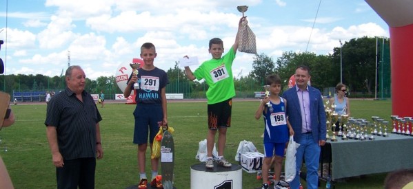 Mateusz Jackowski – uczeń klasy IV S Mistrzem Polski w biegu na 60 m Mateusz Jackowski – uczeń klasy IV S Mistrzem Polski w biegu na 60 m