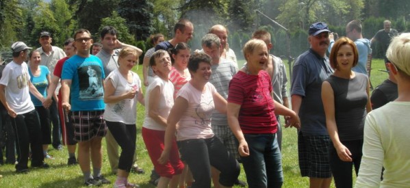 Piknik integracyjny w Środowiskowym Domu Samopomocy Piknik integracyjny w Środowiskowym Domu Samopomocy