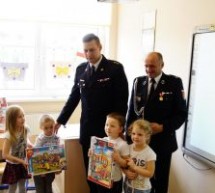 Strażacy odwiedzili przedszkolaków Strażacy odwiedzili przedszkolaków