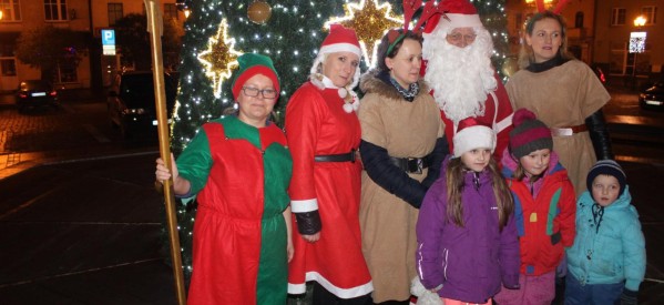 Mikołajki wokół choinki Mikołajki wokół choinki