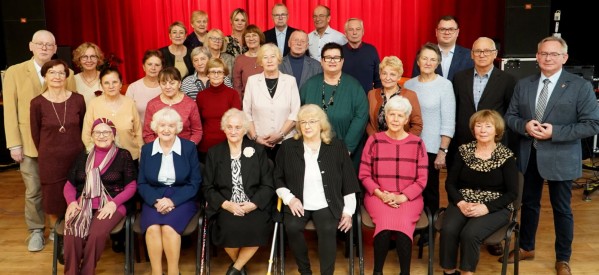 Jesień sprzyja wspomnieniom Jesień sprzyja wspomnieniom